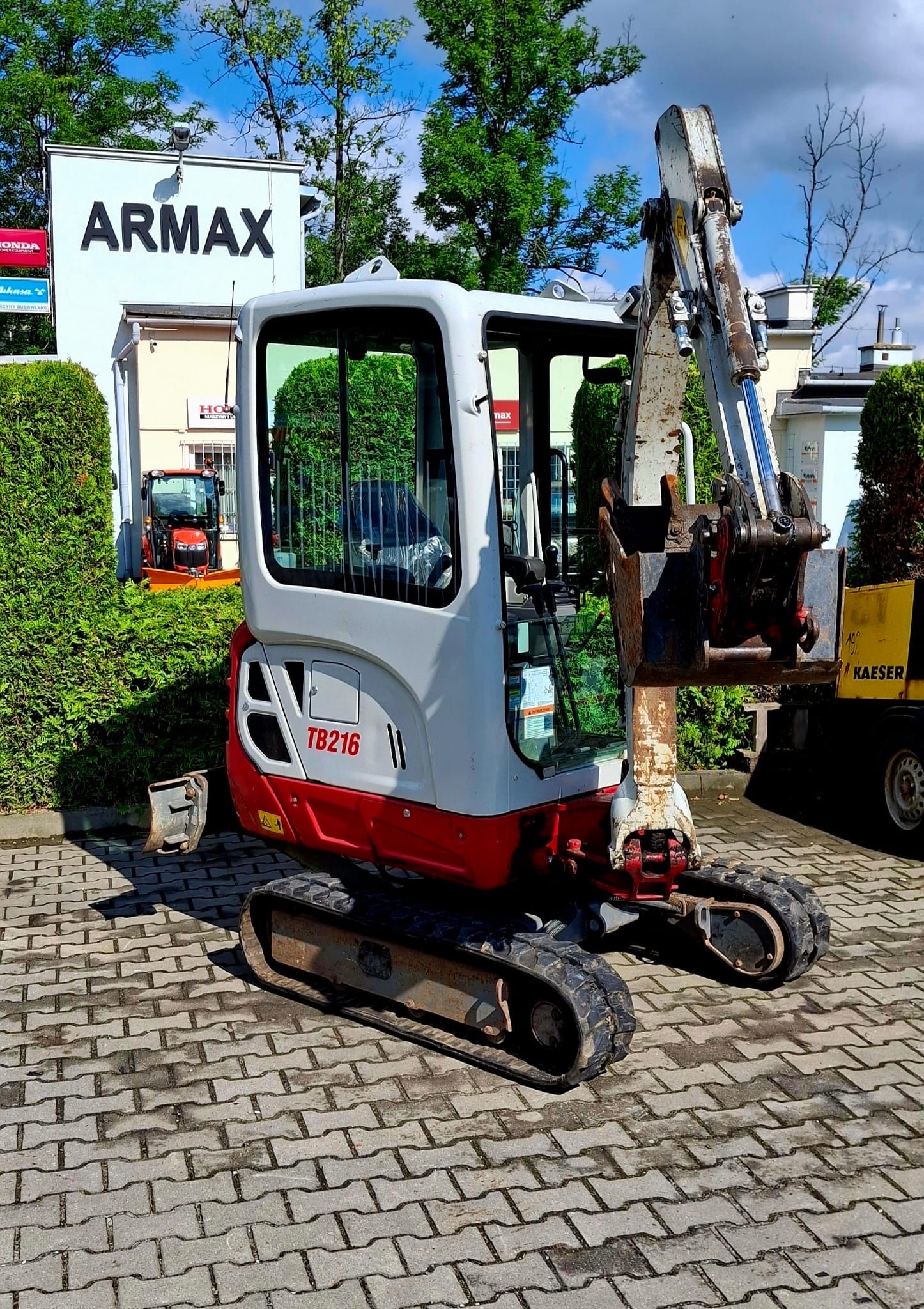 Używana minikoparka Takeuchi TB216 V0 – 2600 mth